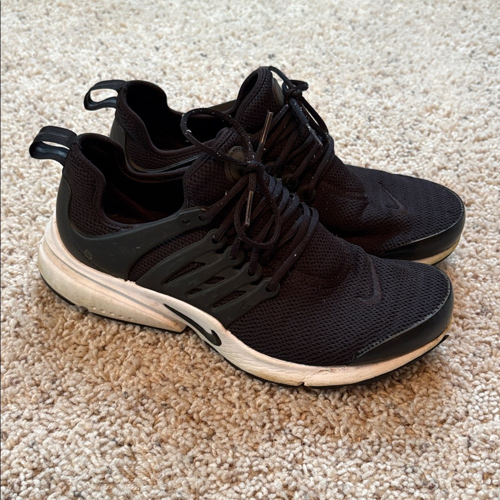 Black and White Nike Sneakers